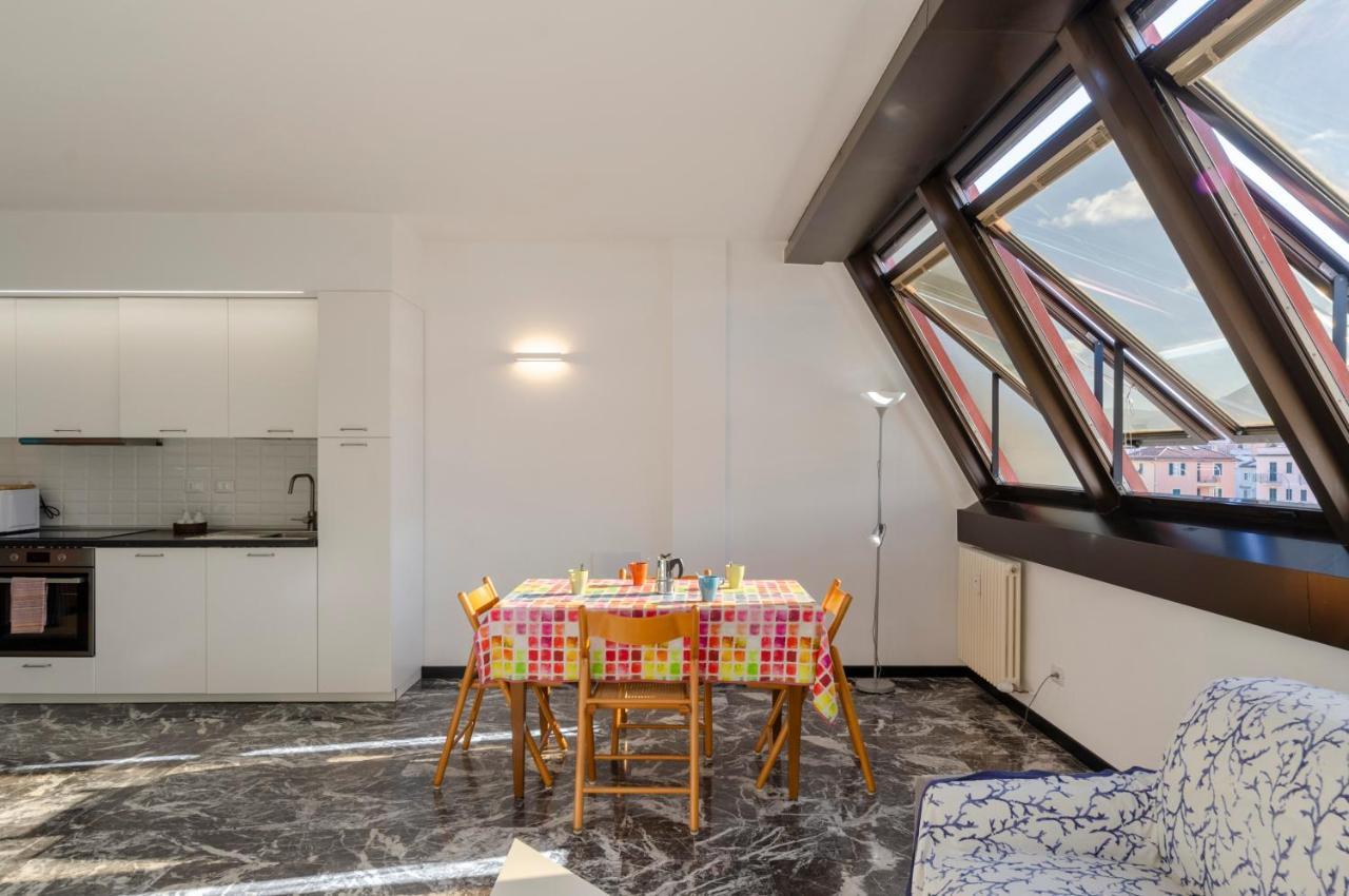 Joivy Spacious Apt For 6, Near Train Station And Beach Sestri Levante Exterior photo